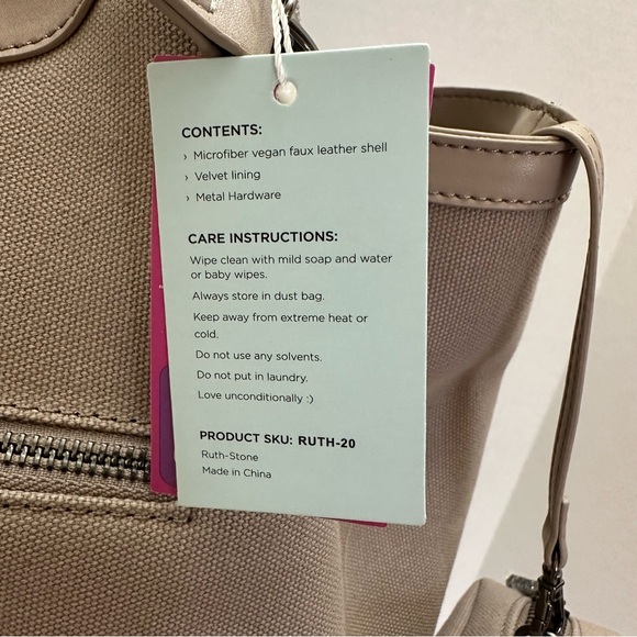 GUNAS Ruth Canvas Tote – Stone Gray – Includes Matching Pouch - Picture 4 of 16